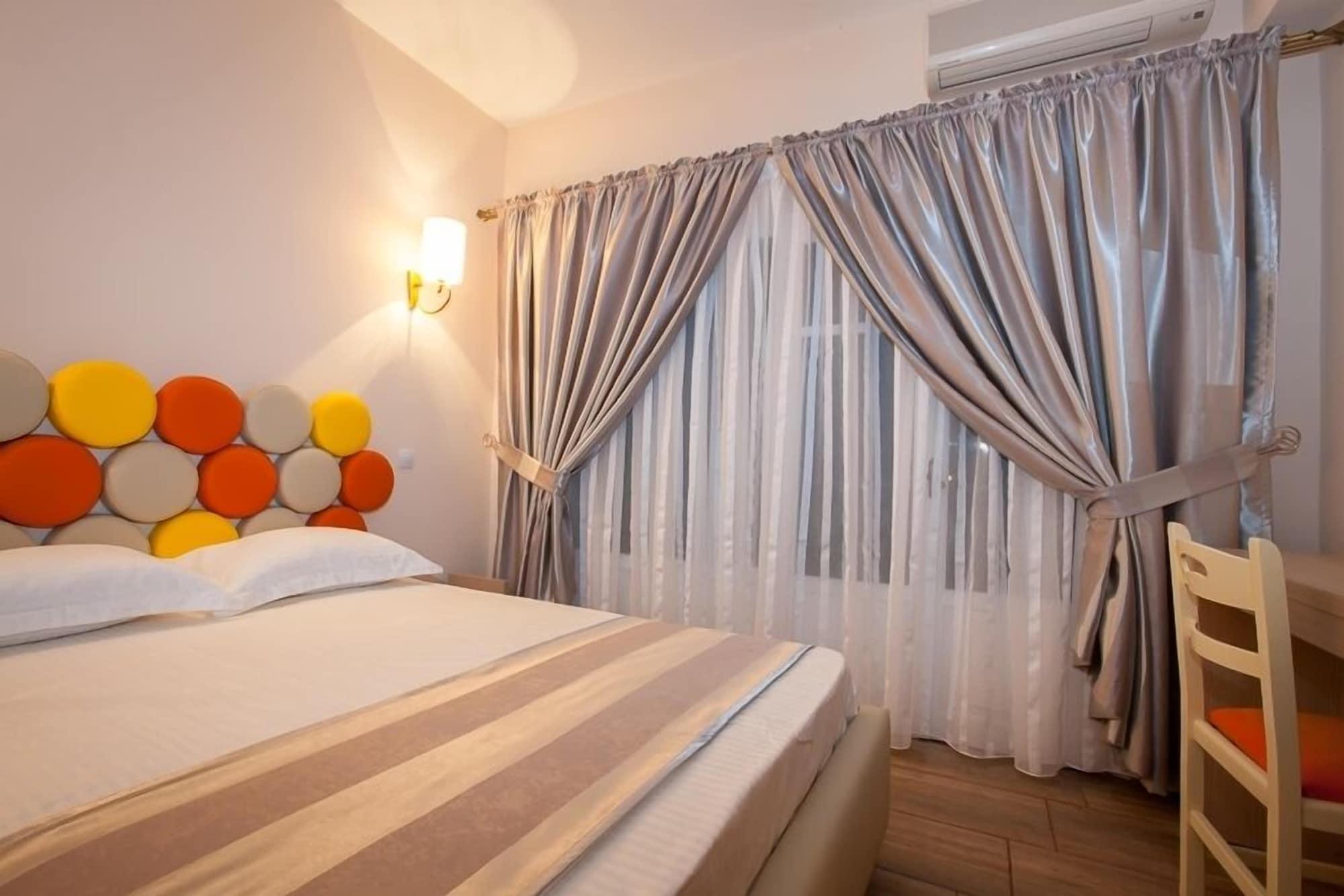 Michelangelo Hotel 4*